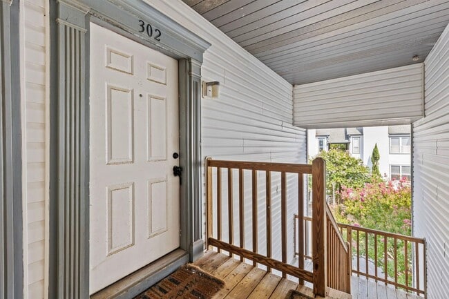 Building Photo - One Block From the Beach, Freshly Renovated Condo In Virginia Beach! Cape Henry Trail & First Lan...