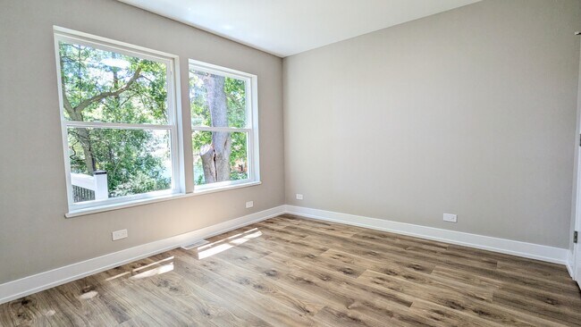 Building Photo - 21367 W Starry Ln