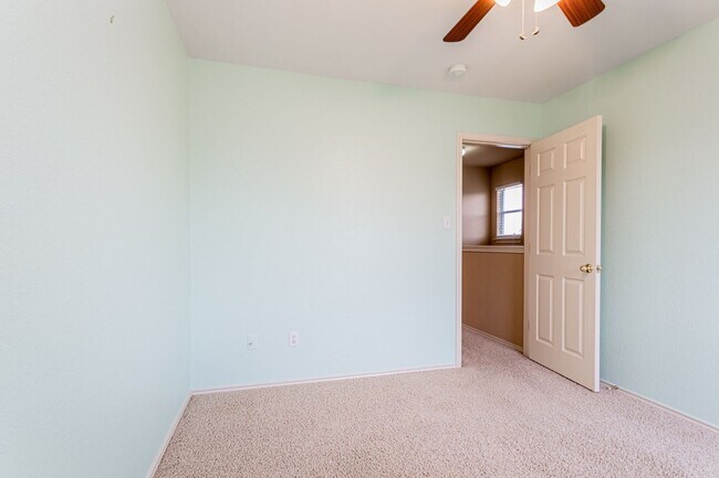 Building Photo - 3-Bed, 2.5-Bath Gem with Covered Porch & S...