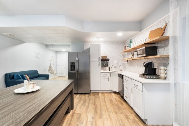 Building Photo - Exceptional 2 Story With Finished Basement!