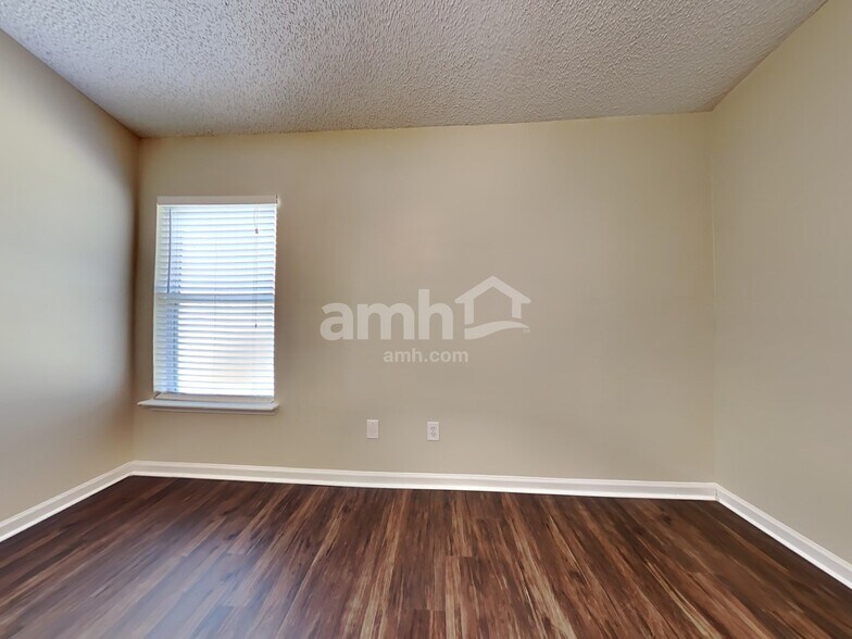 Building Photo - 3264 Talisman Drive