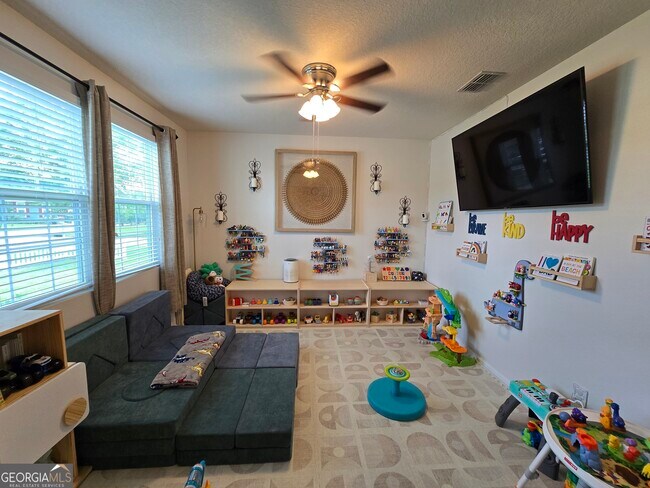 Building Photo - 101 Cedar Breeze Dr