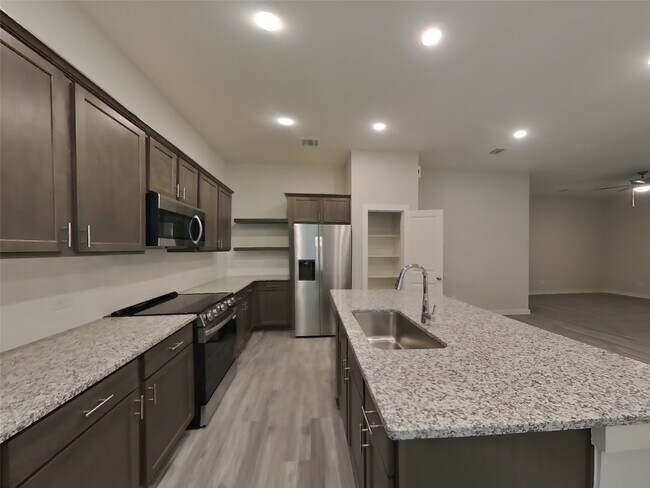 Building Photo - 22716 Terrazzo Dr