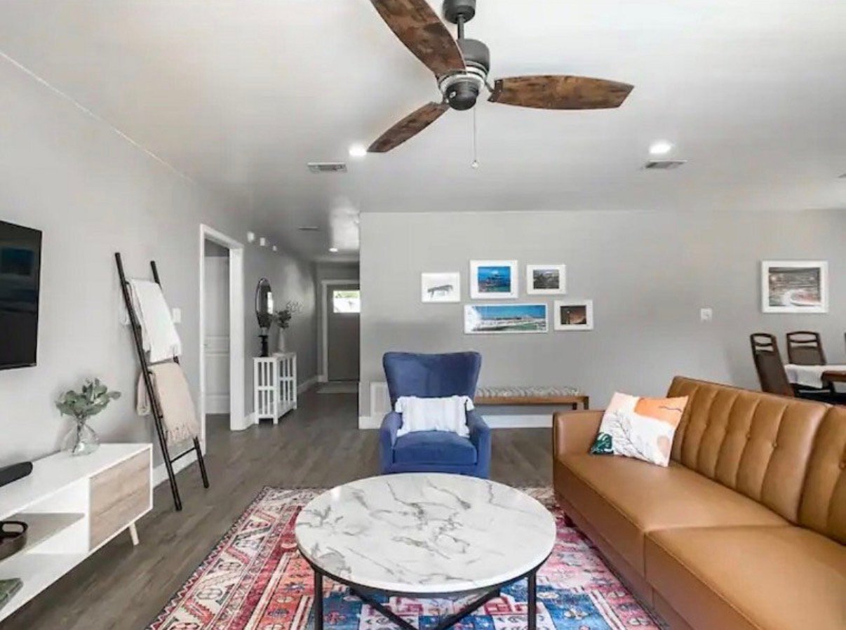 Building Photo - 4214 Baywoods Dr