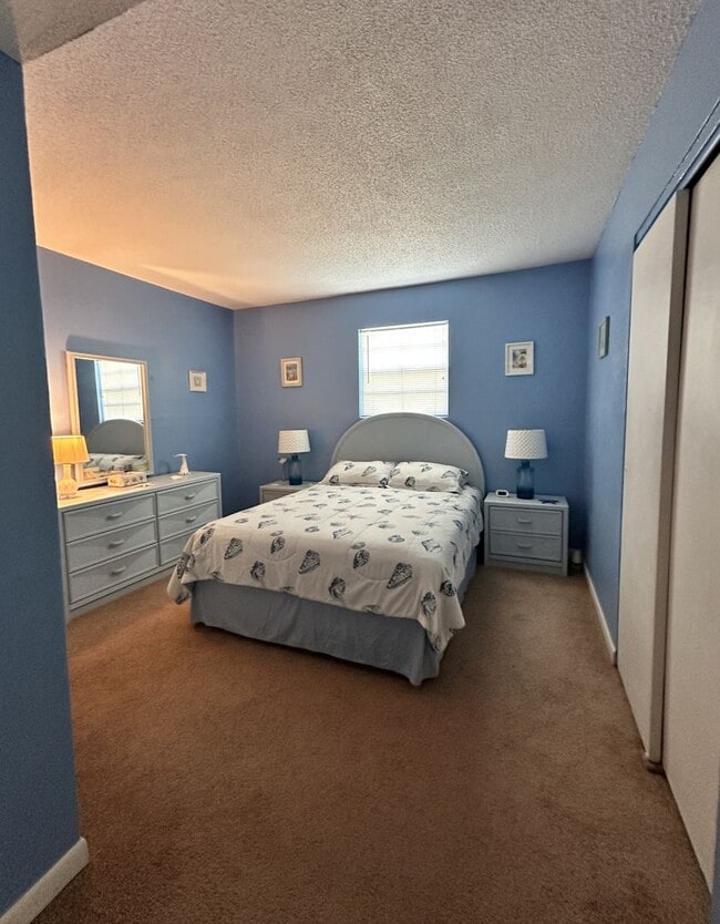 Building Photo - Flagler Beach get away!