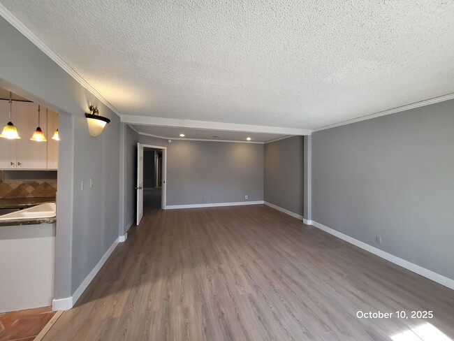 Building Photo - 6355 W Twain Ave