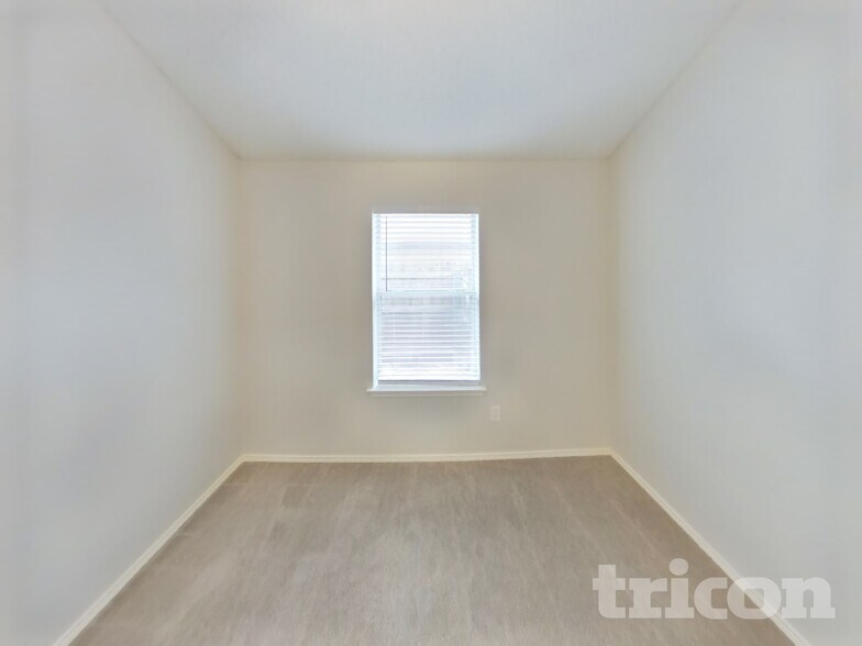 Building Photo - 757 Dema Ln