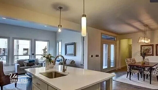 Building Photo - South East Boise Home