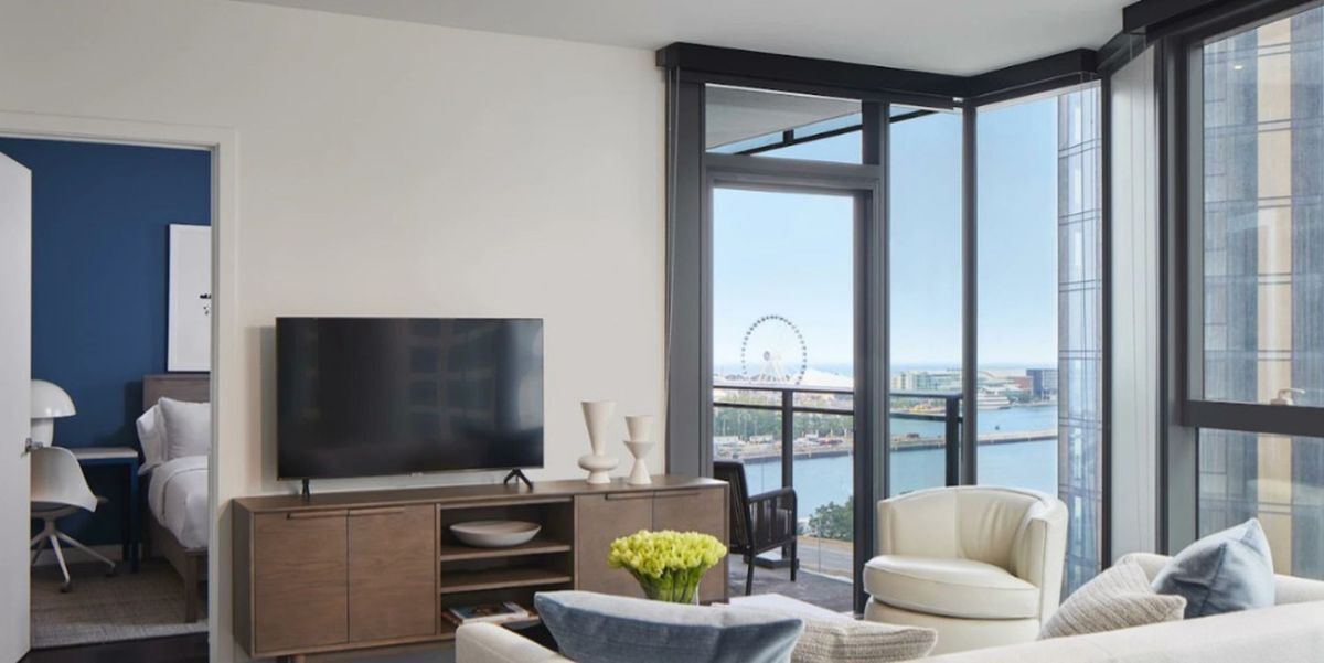 Building Photo - 455 E Waterside Dr