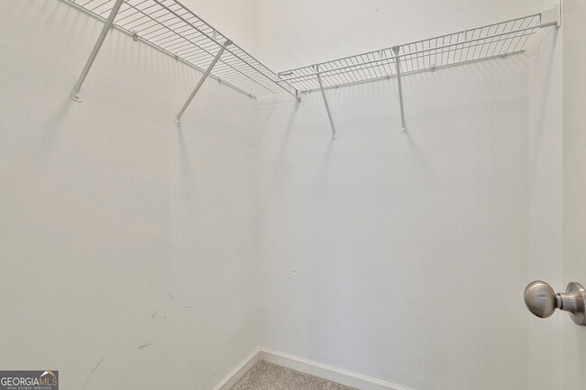 Building Photo - 205 Lexington Village