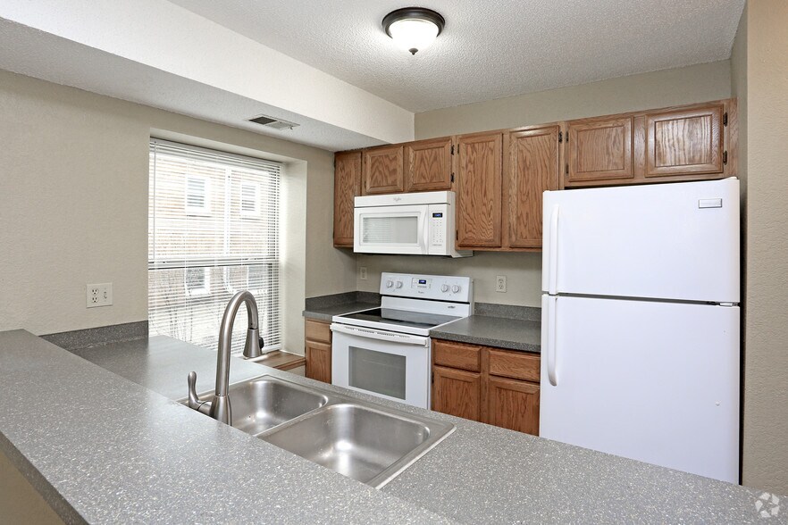 Mount Curve Apartments 760 Mt Curve Blvd Saint Paul MN 55116