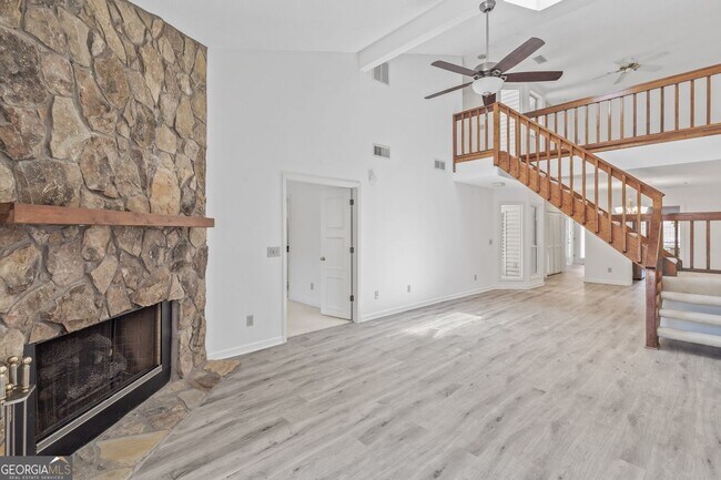 Building Photo - 4039 Fawn Run