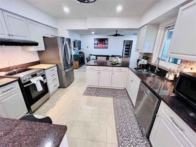 Building Photo - 13607 101st Terrace