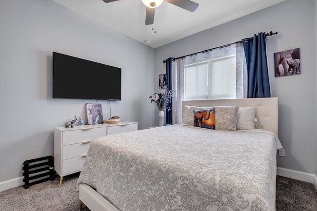 Building Photo - 4354 Bottle Brush Ln