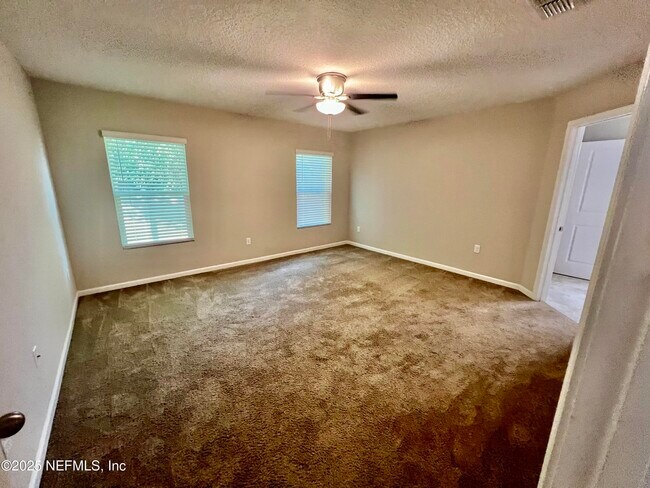 Building Photo - 12300 Cherry Bluff Dr