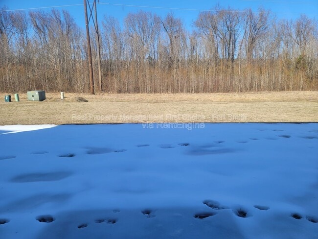 Building Photo - 2108 Ingalls Ln