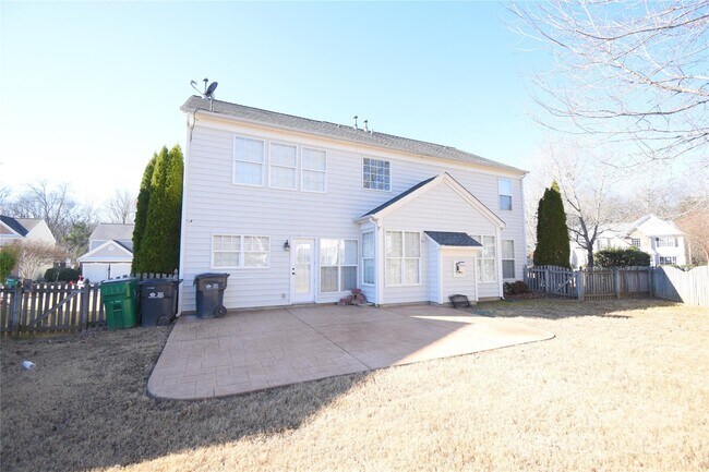 Building Photo - 6827 Braddock Ln