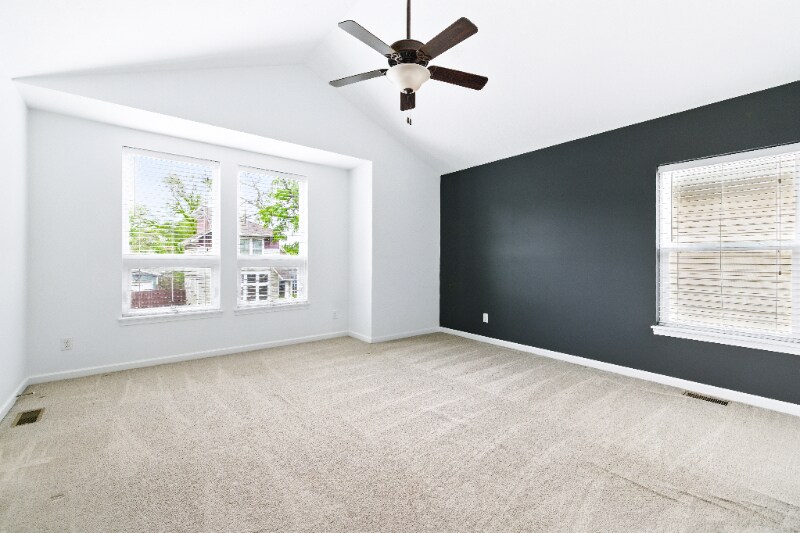 Building Photo - 2138 W 41st St