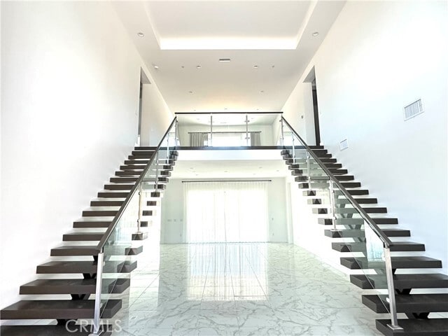 Building Photo - 20425 Edgewood Ct