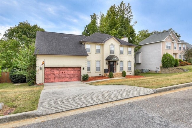 Primary Photo - 4 bedroom 2.5 bath home on the water with ...