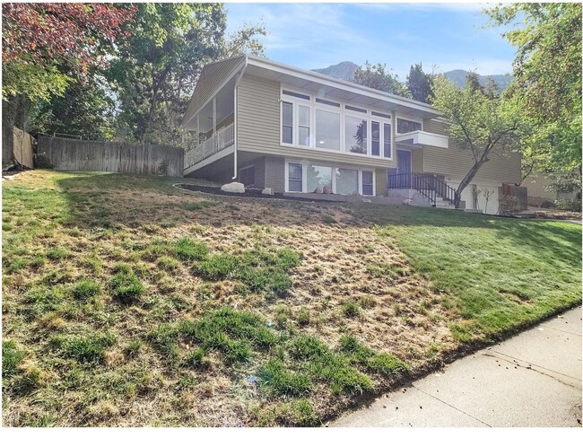 Building Photo - Olympus Cove Home Tucked In to the Benches! Near Park, Schools, Hiking and Skiing!