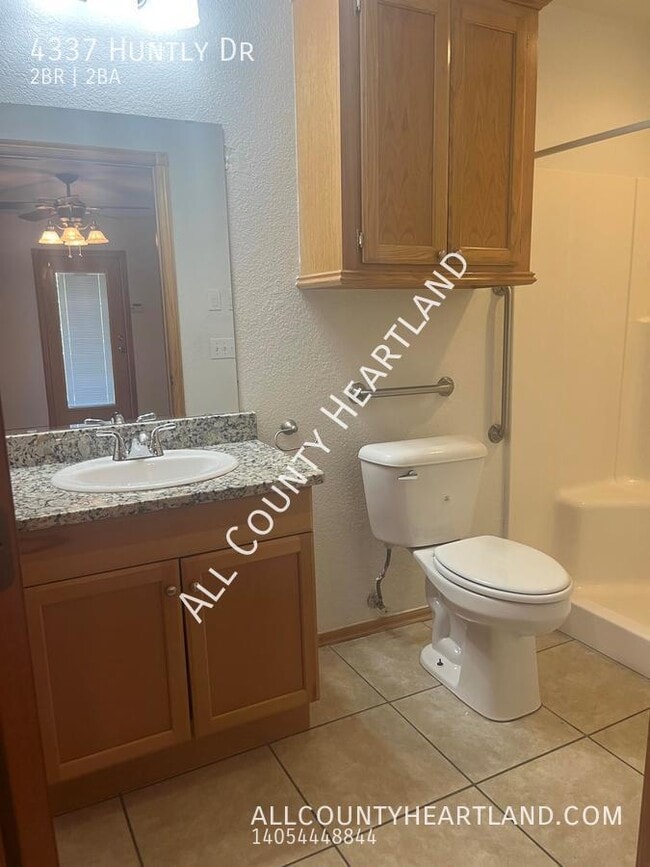 Building Photo - 4337 Huntly Dr