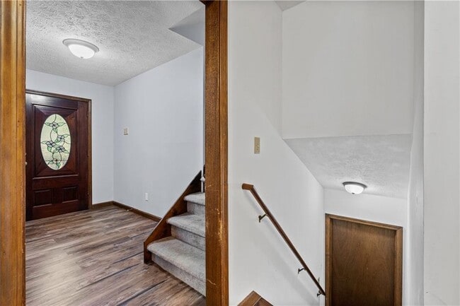 Building Photo - 2622 Sheffield Ct