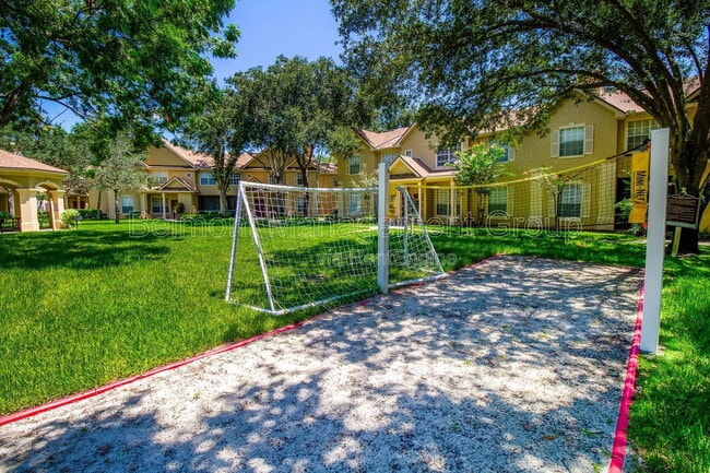 Building Photo - 842 Grand Regency Pointe