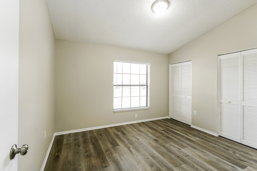 Building Photo - 8046 Hathaway Dr
