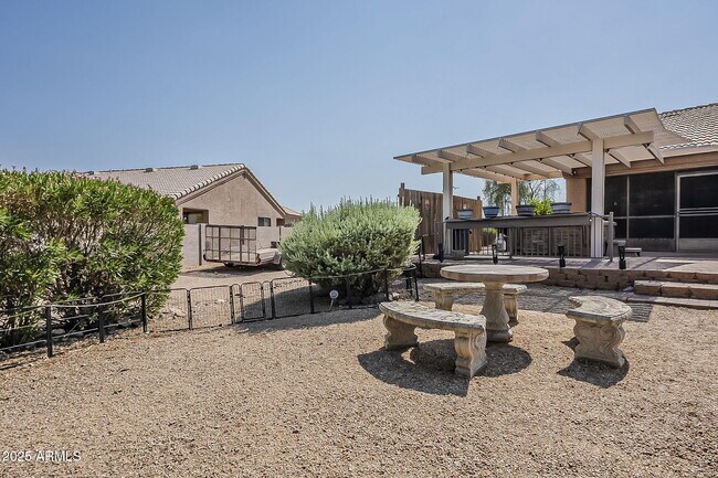 Building Photo - 15205 N Ivory Dr