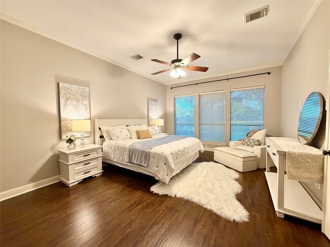 Building Photo - 24527 Bay Hill Blvd