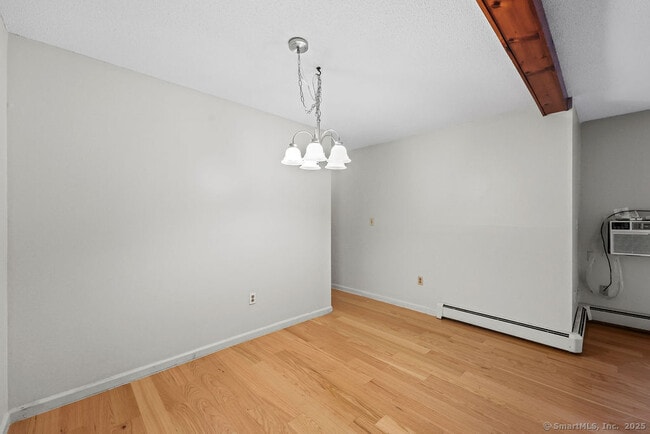 Building Photo - 85 Oxbow Dr