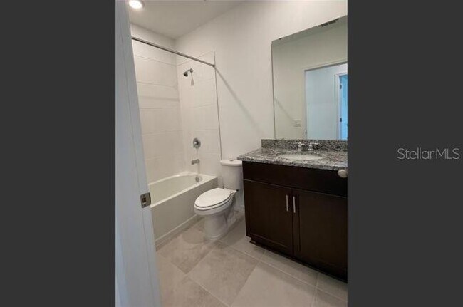 Building Photo - 3094 Laurel Oak Ln