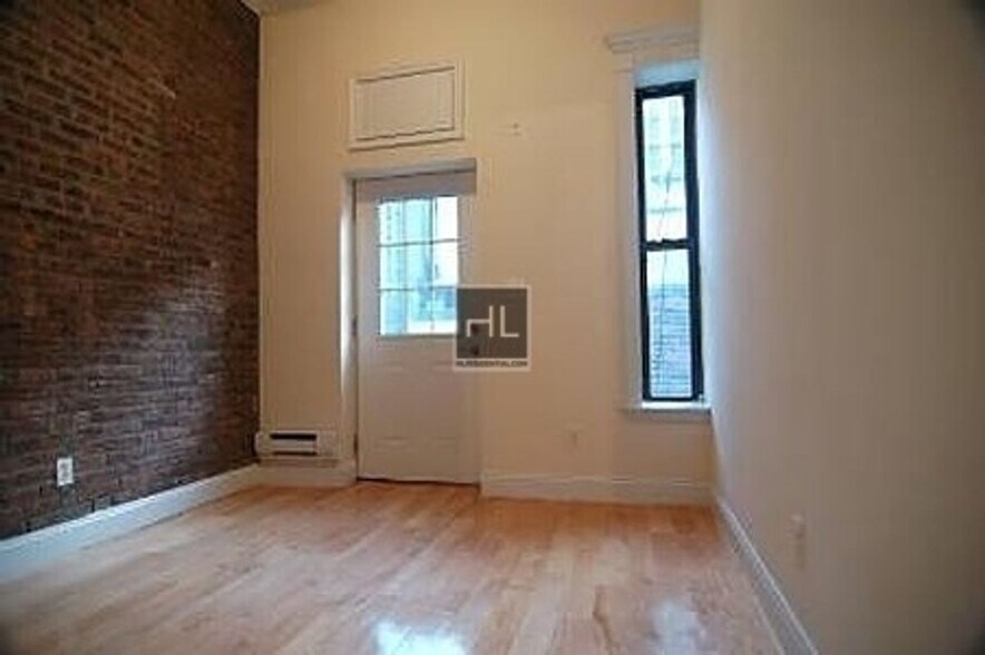 Building Photo - East 18th Street