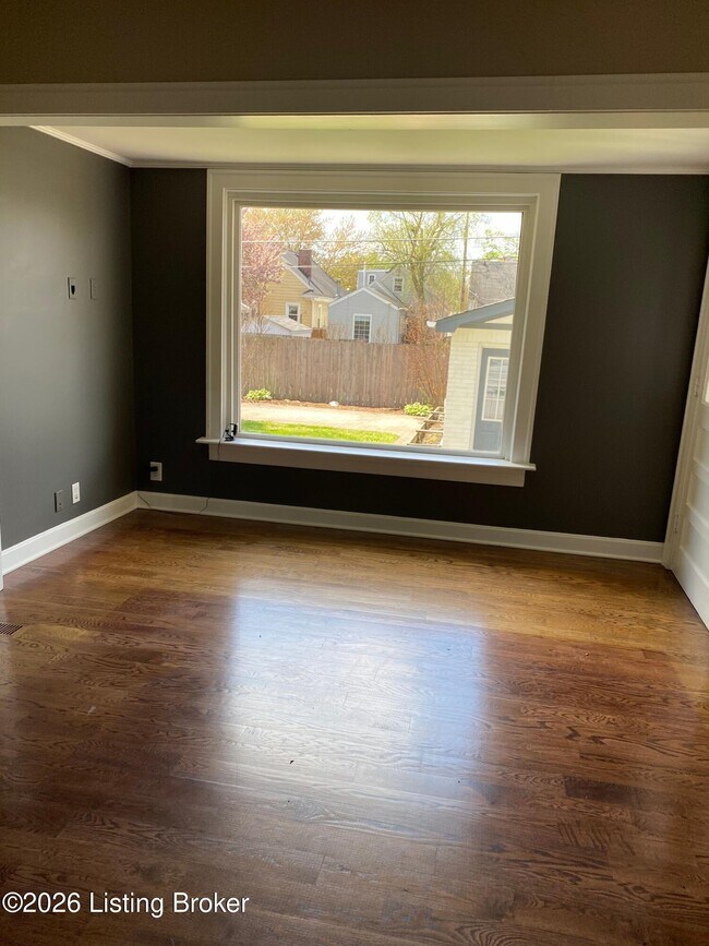 Building Photo - 2534 Tennyson Ave