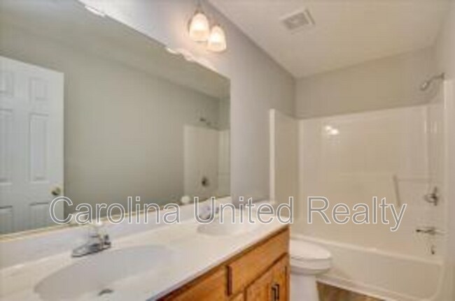 Building Photo - 4159 Saddle Horn Dr