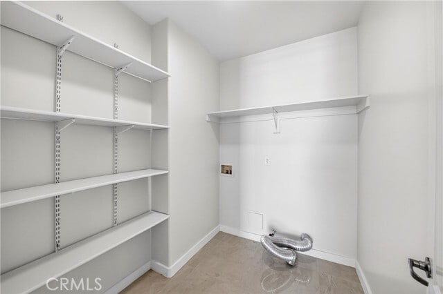 Building Photo - 401 N Serrano Ave