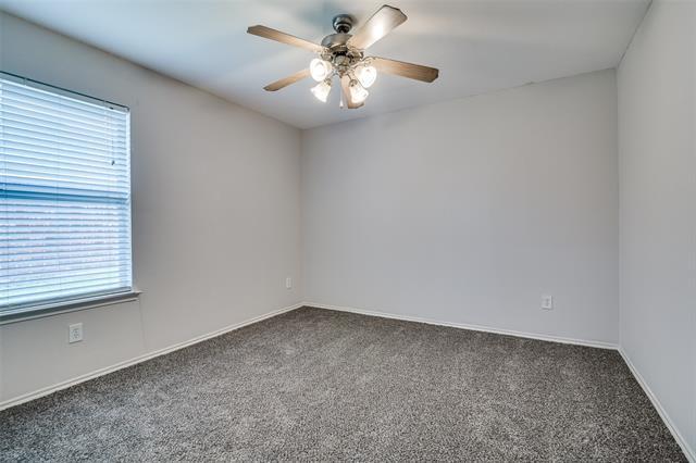 Building Photo - 2800 Spencer Cir