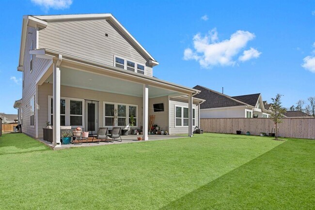 Building Photo - 2311 Pale Star Dr