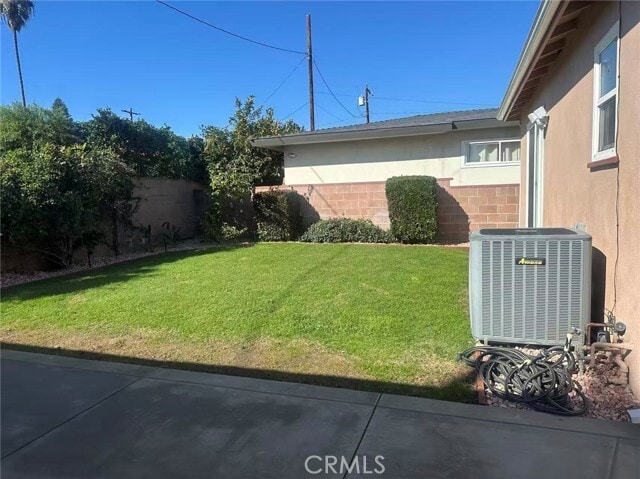 Building Photo - 6519 Coralee Ave