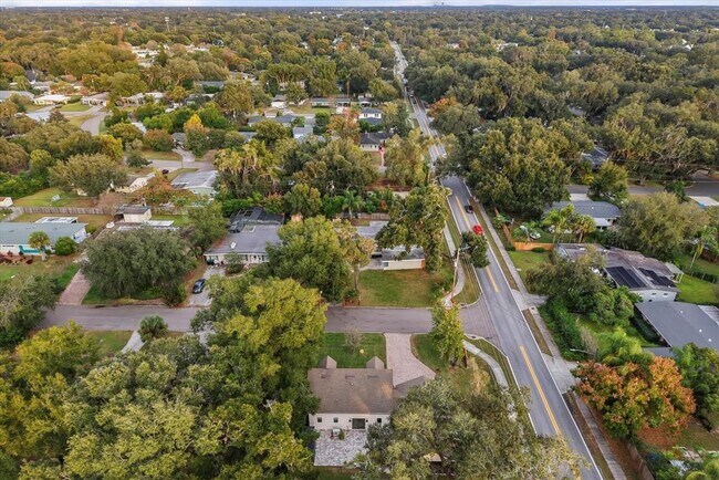 Building Photo - 3622 Devonswood Dr