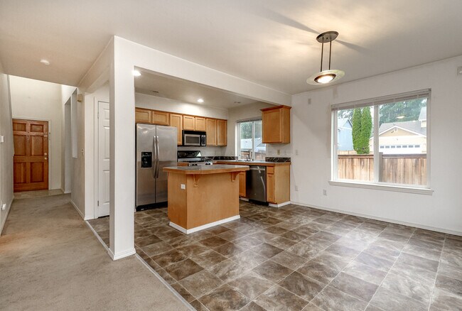 Building Photo - 12805 169th St Ct E