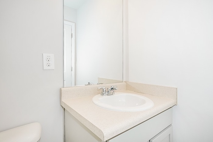 Building Photo - 2172 River Park Ct