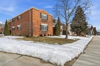 Building Photo - 2400 Parmenter Blvd