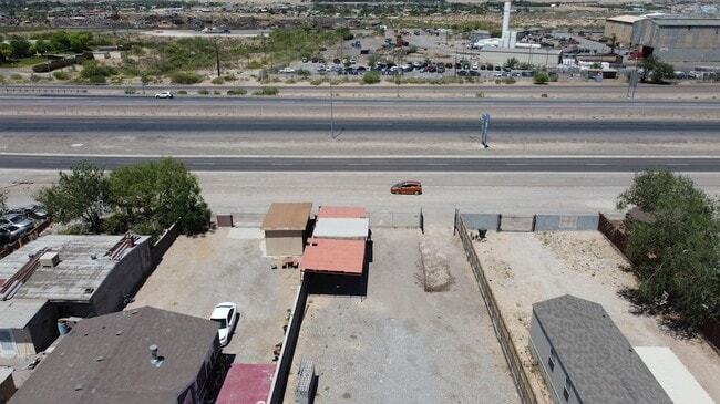 Building Photo - 8606 Gateway Blvd