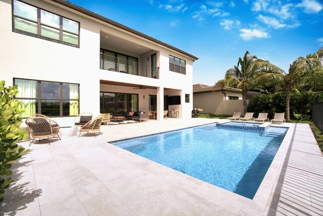 Building Photo - 17046 Wandering Wave Ave