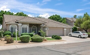 Building Photo - 2243 E Cortez Dr