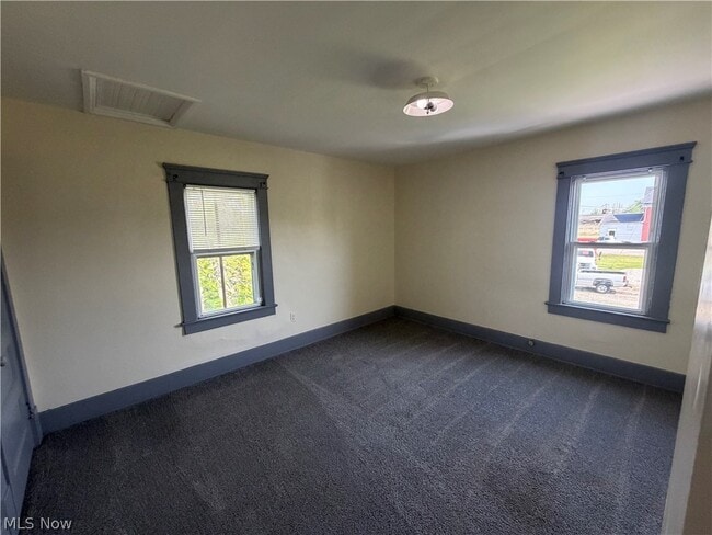 Building Photo - 322 Pratt St