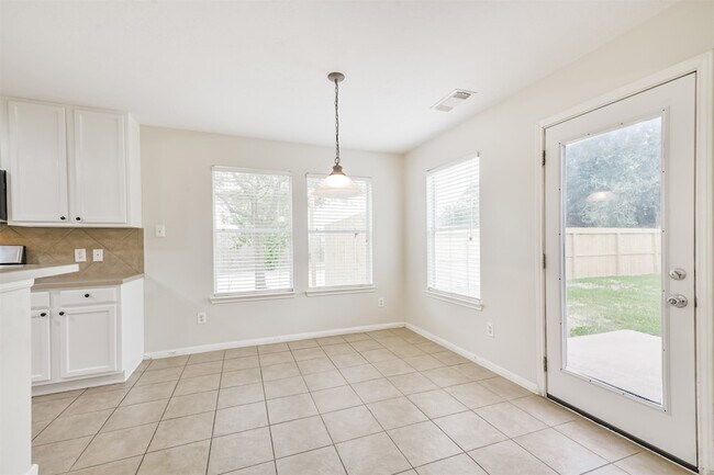 Building Photo - 21903 Whispering Daisy Ct