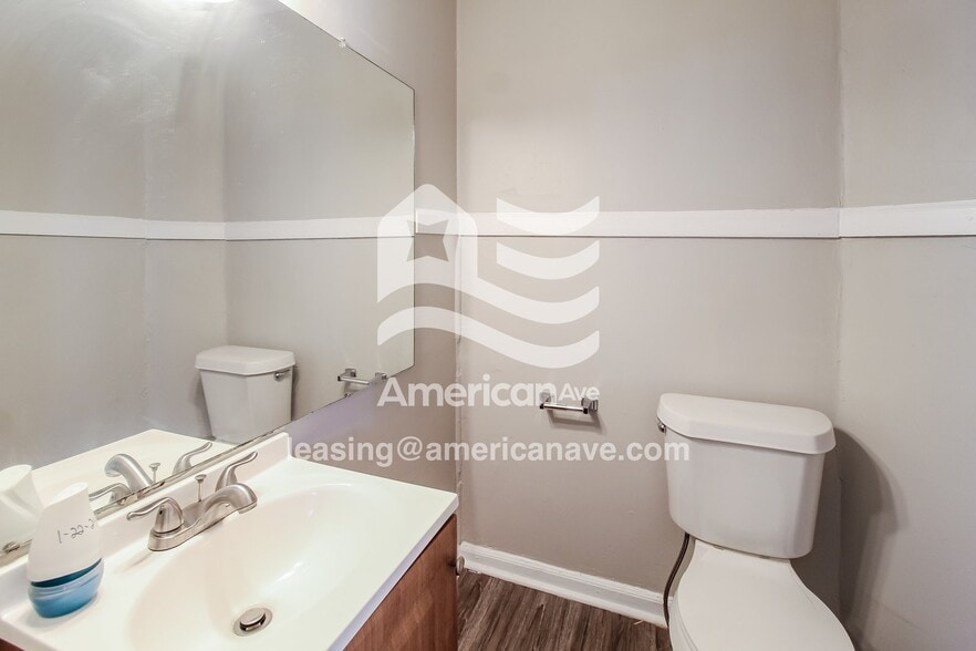 Building Photo - 120 Garland Terrace